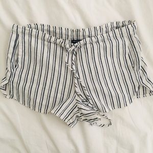 Brandy Melville Striped Shorts!